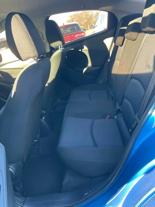 2016 Scion iA - Image 17 of 20