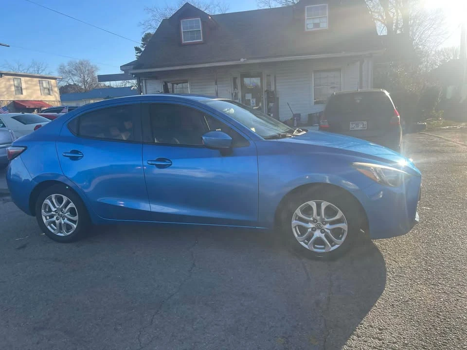 2016 Scion iA - Image 9 of 20