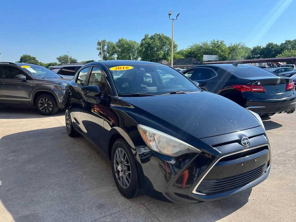 2016 Scion iA - Image 3 of 16