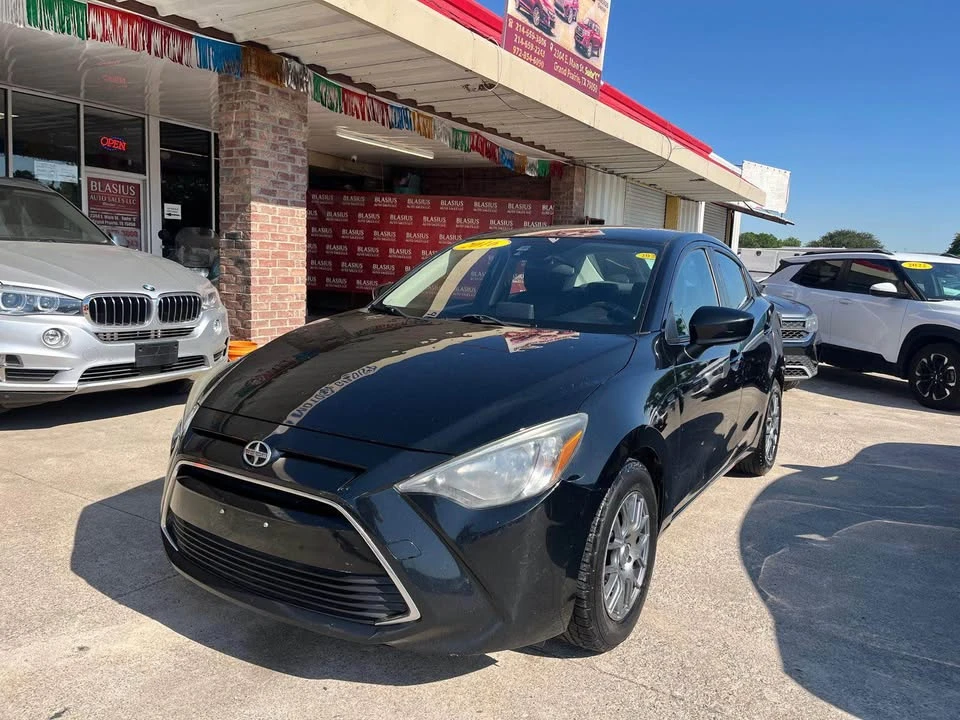 2016 Scion iA - Image 2 of 16