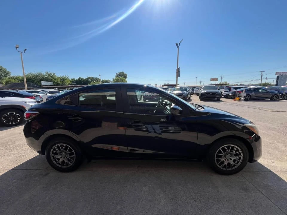 2016 Scion iA - Image 10 of 16