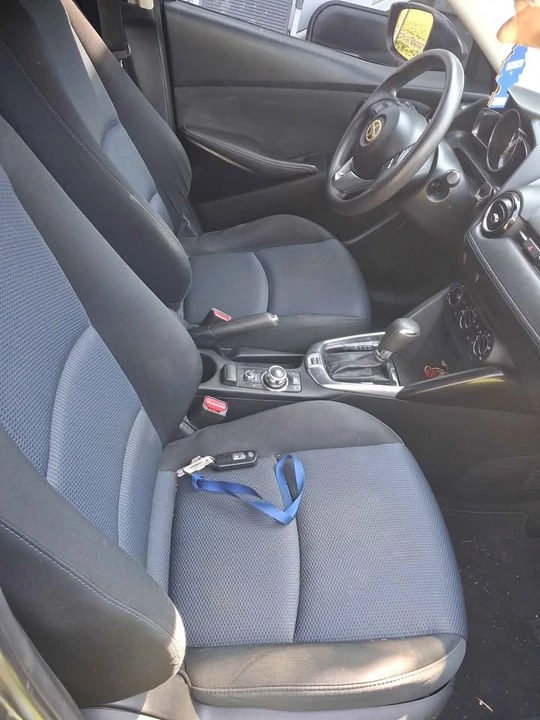 2016 Scion iA - Image 5 of 11