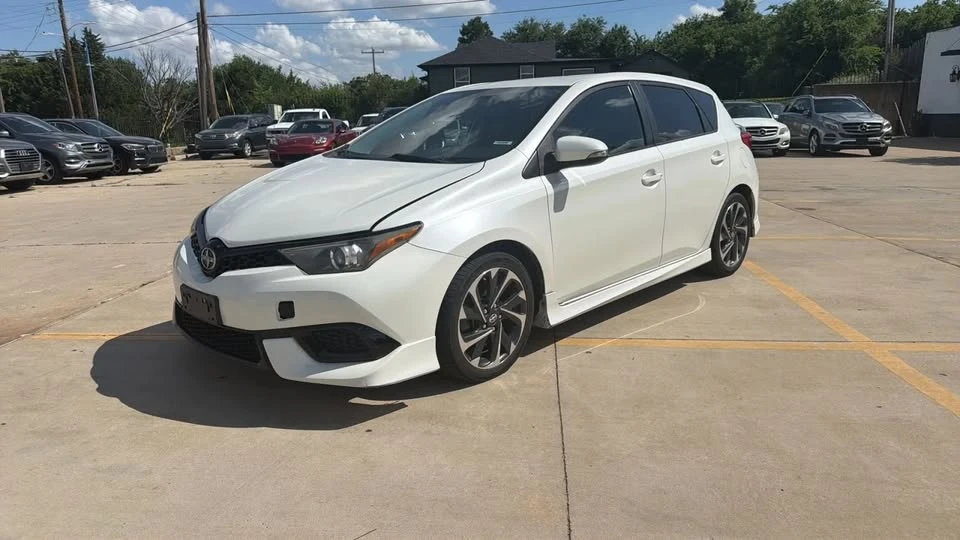2016 Scion iM - Image 2 of 9