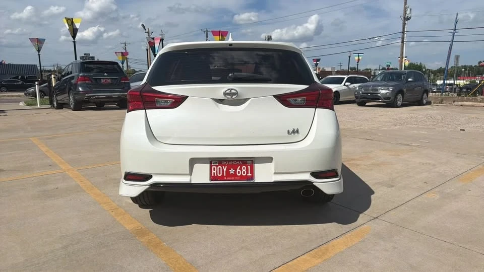 2016 Scion iM - Image 5 of 9