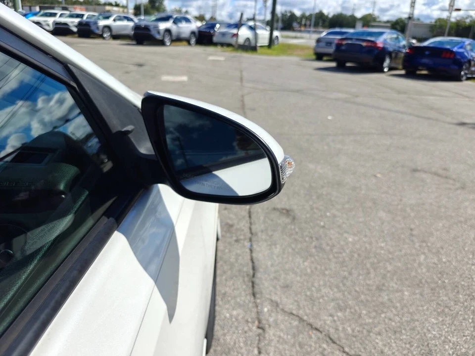 2016 Scion iM - Image 14 of 21