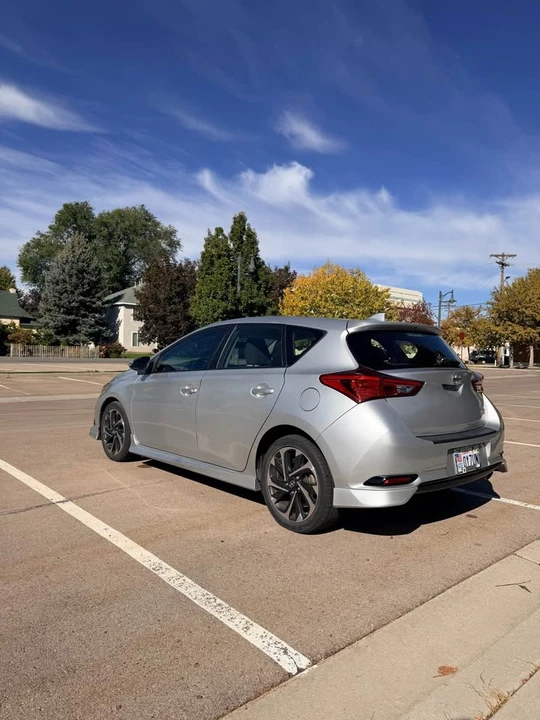 2016 Scion iM - Image 5 of 20