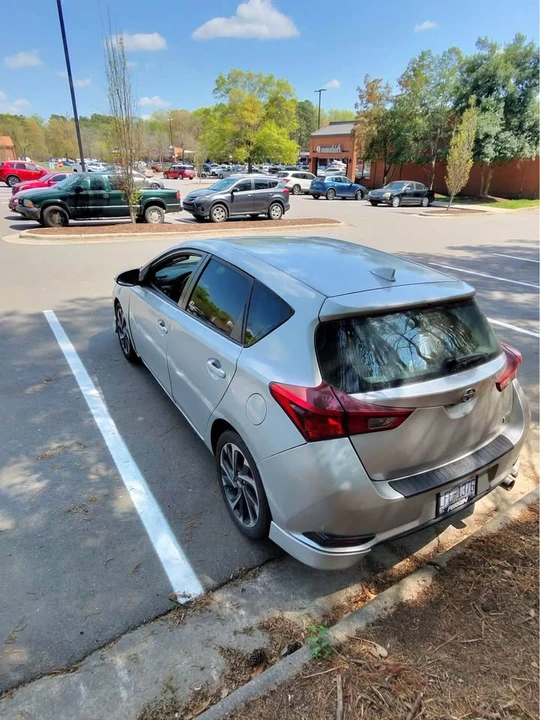 2016 Scion iM - Image 5 of 6