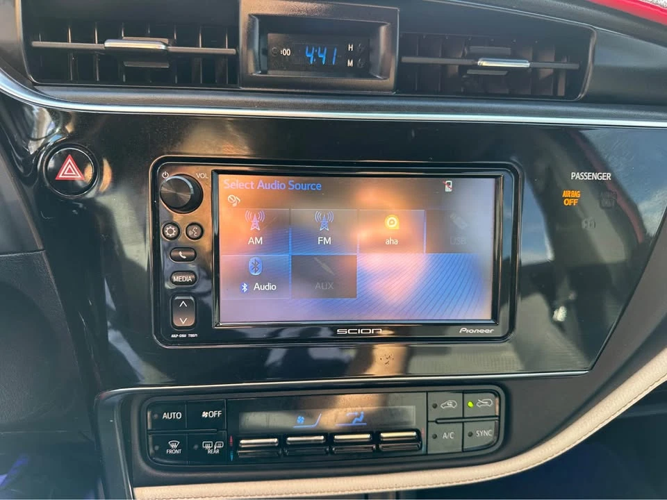 2016 Scion iM - Image 17 of 20