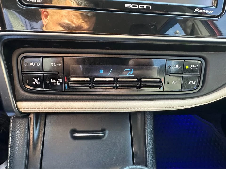 2016 Scion iM - Image 16 of 20