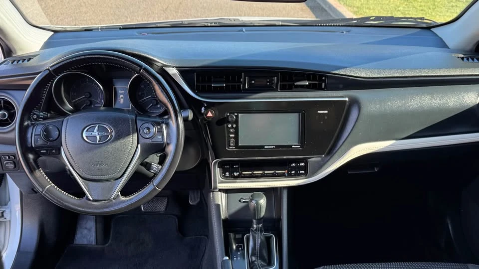 2016 Scion iM - Image 9 of 15