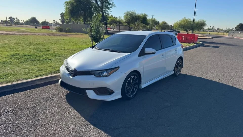 2016 Scion iM - Image 4 of 15