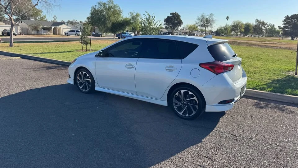 2016 Scion iM - Image 3 of 15