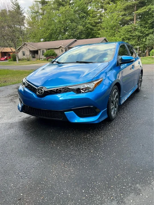 2016 Scion iM - Image 2 of 5