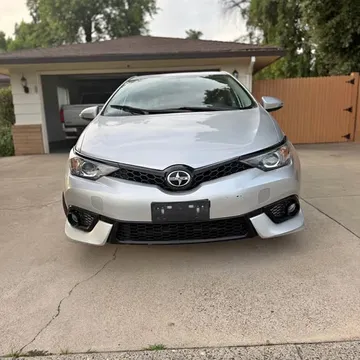2016 Scion iM Hatchback