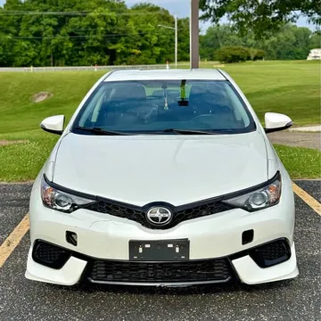 2016 Scion iM Hatchback
