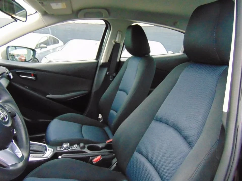 2016 Scion iA - Image 16 of 19