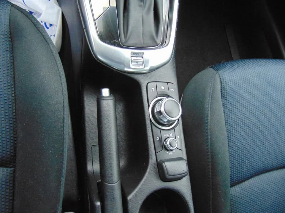 2016 Scion iA - Image 16 of 20