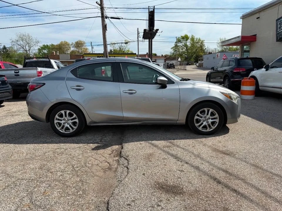 2016 Scion iA - Image 4 of 19