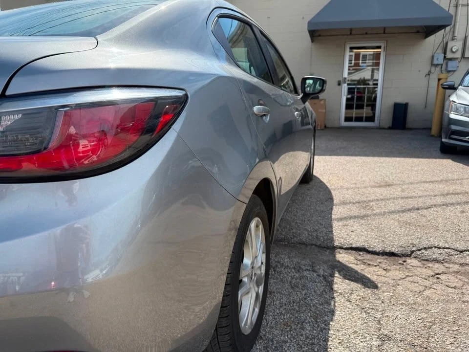 2016 Scion iA - Image 10 of 19