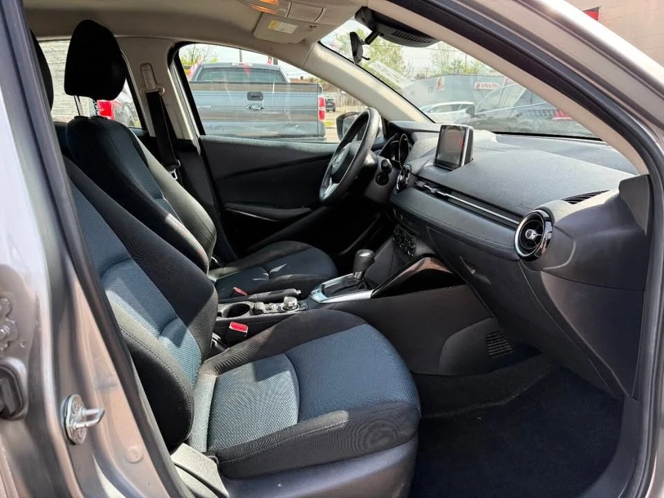 2016 Scion iA - Image 14 of 19