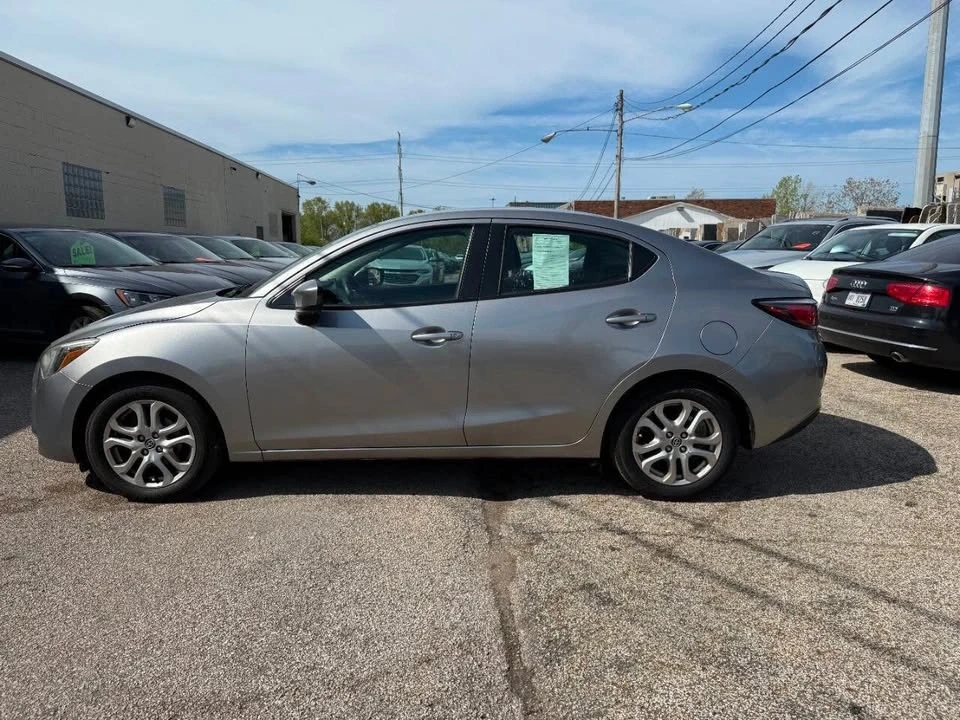 2016 Scion iA - Image 5 of 19