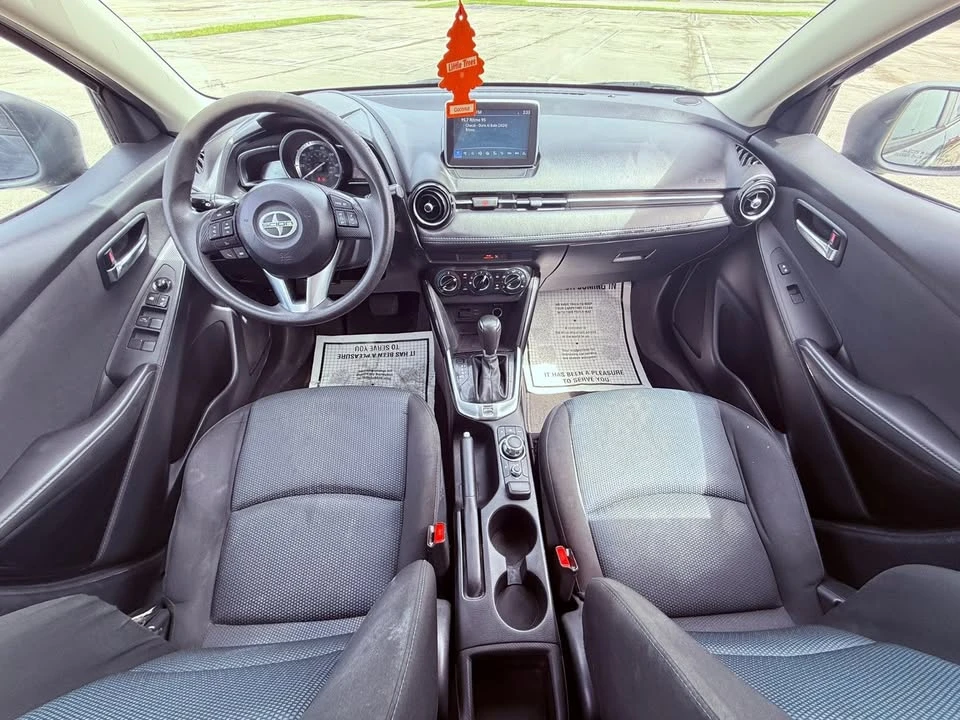 2016 Scion iA - Image 5 of 6