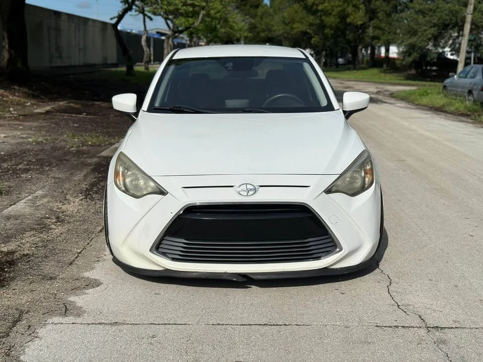 2016 Scion iA - Image 5 of 17