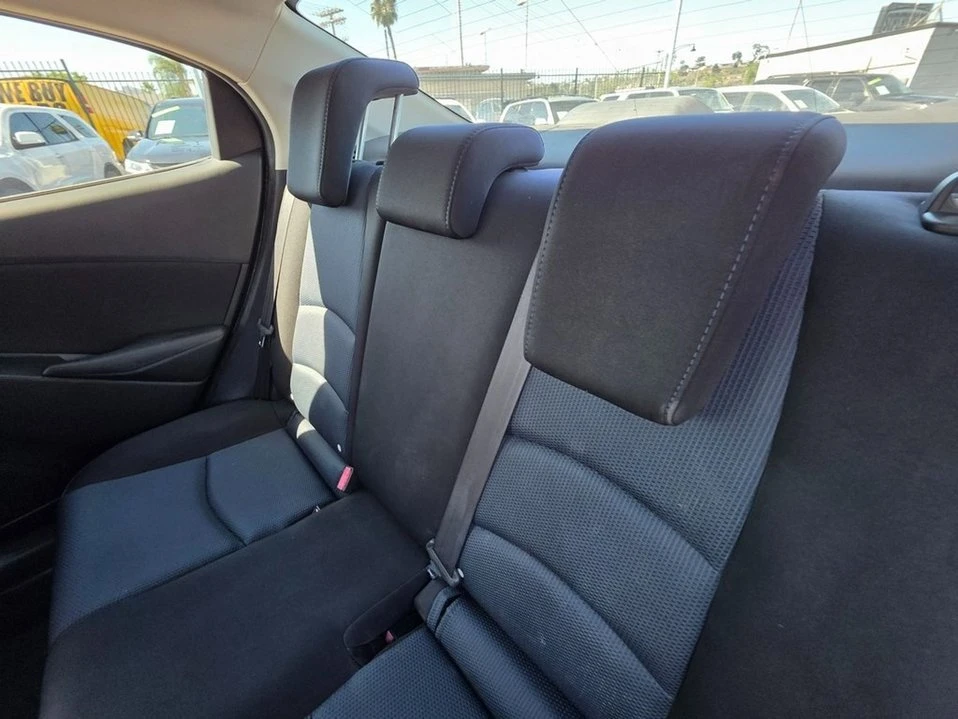 2016 Scion iA - Image 17 of 20