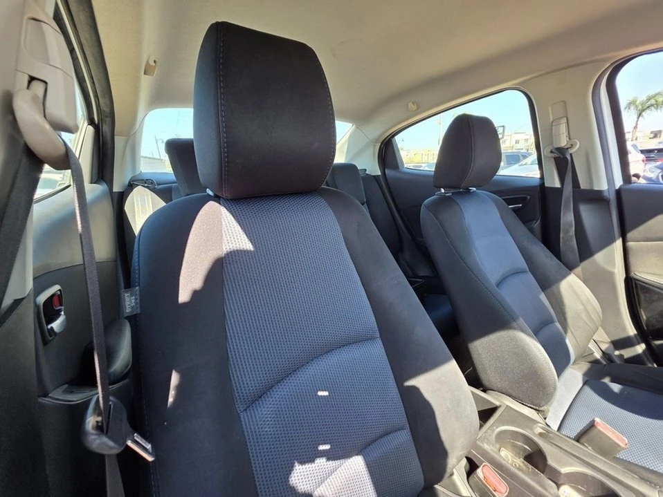 2016 Scion iA - Image 11 of 20