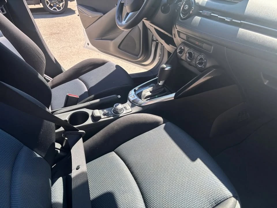 2016 Scion iA - Image 12 of 15