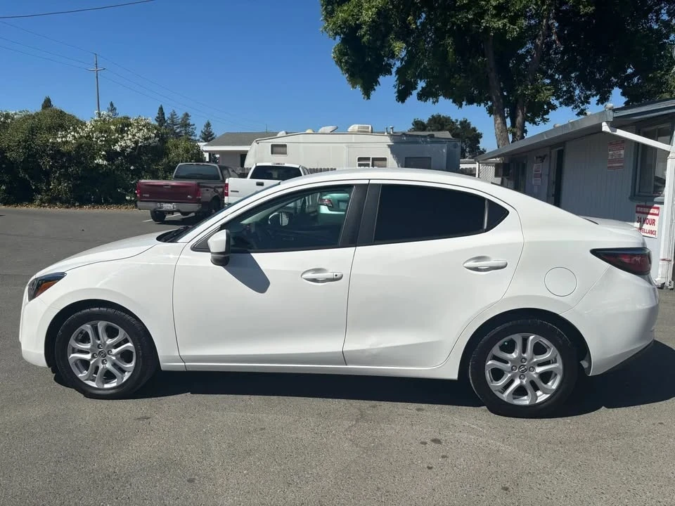 2016 Scion iA - Image 3 of 15
