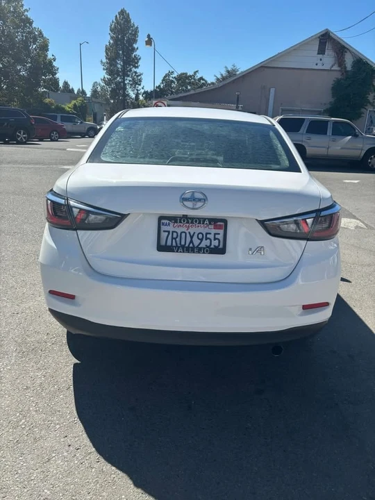 2016 Scion iA - Image 13 of 15