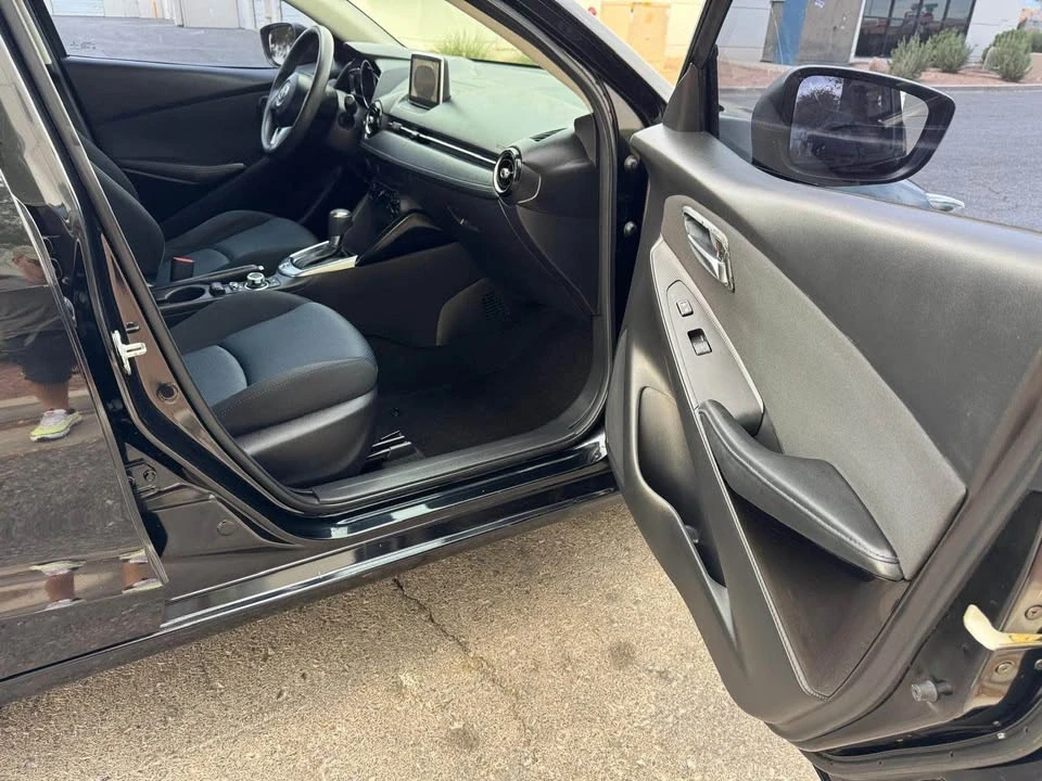 2016 Scion iA - Image 8 of 9
