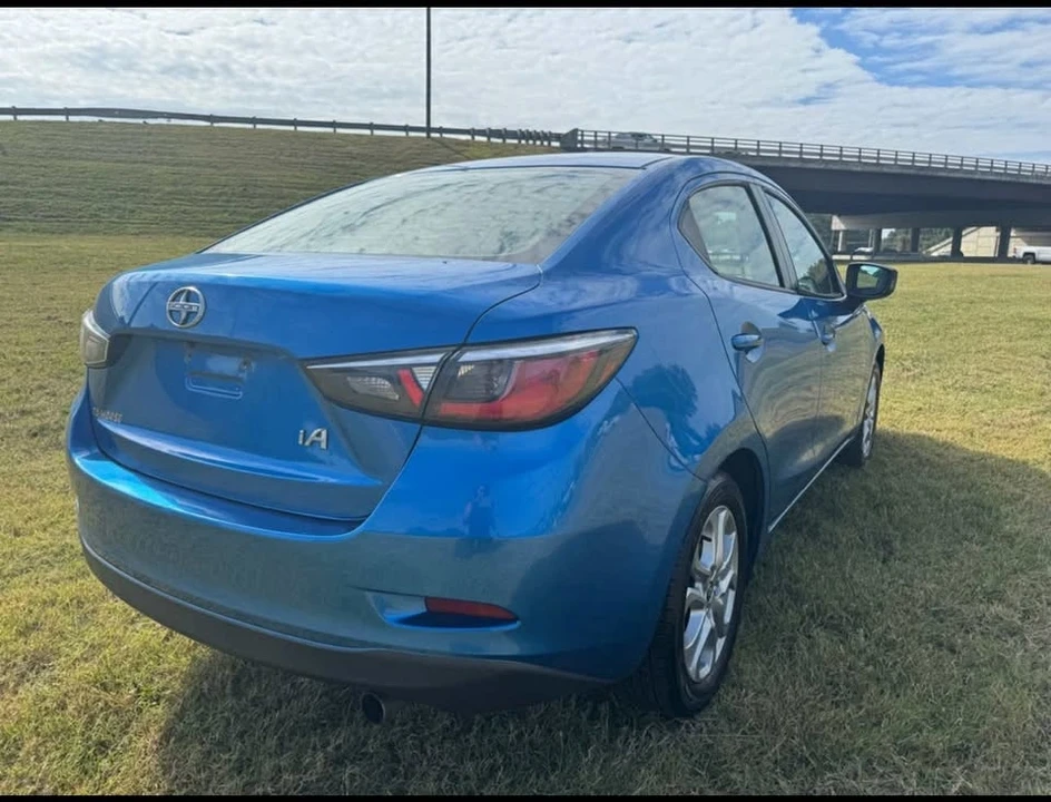 2016 Scion iA - Image 7 of 8