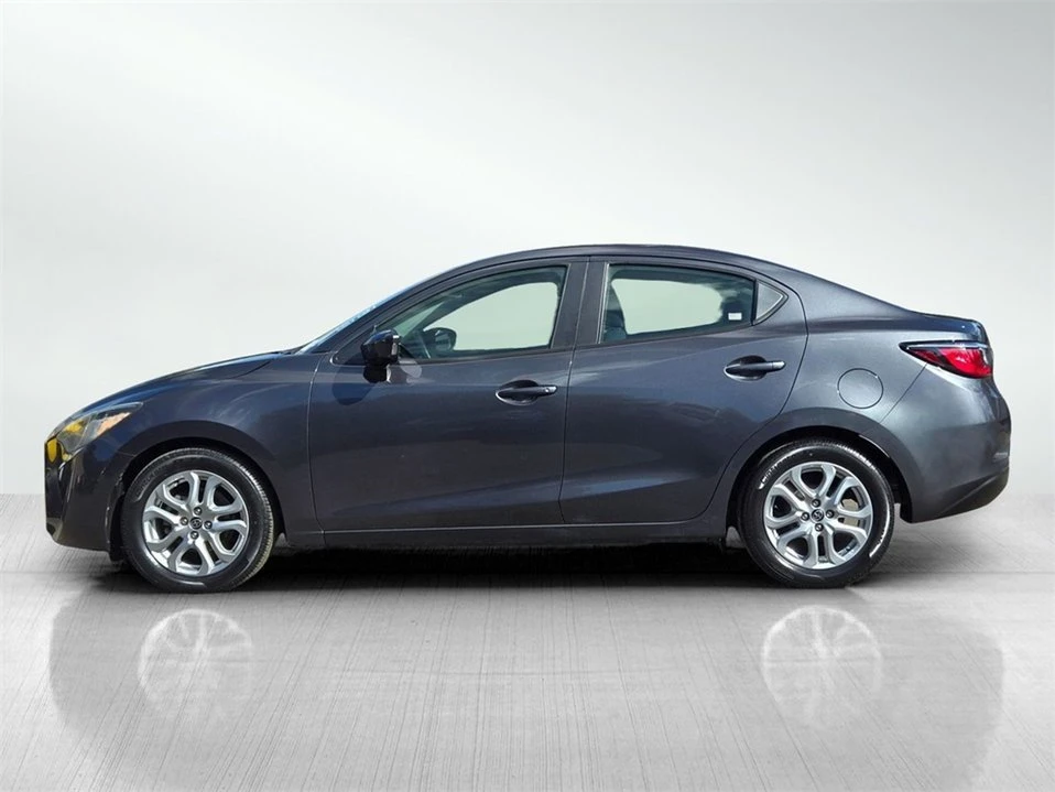 2016 Scion iA - Image 7 of 19