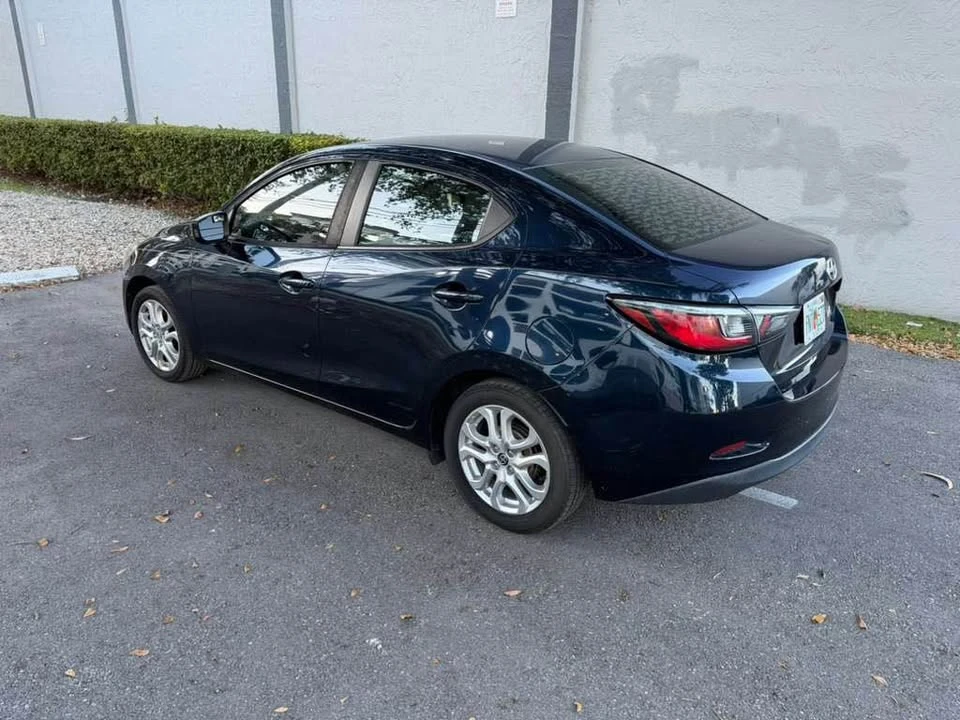 2016 Scion iA - Image 4 of 9