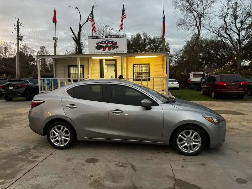 2016 Scion iA - Image 8 of 17