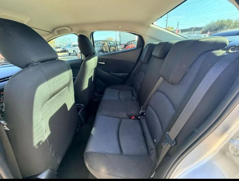 2016 Scion iA - Image 17 of 17