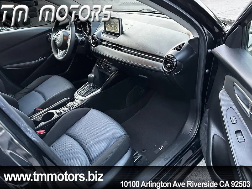 2016 Scion iA - Image 11 of 20