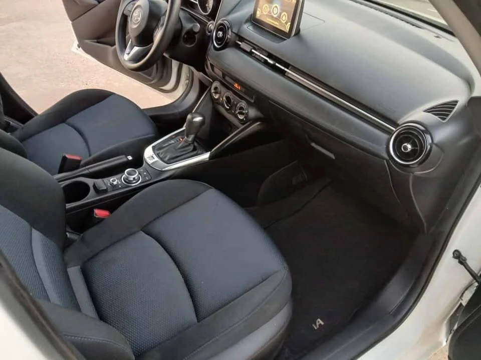2016 Scion iA - Image 13 of 16