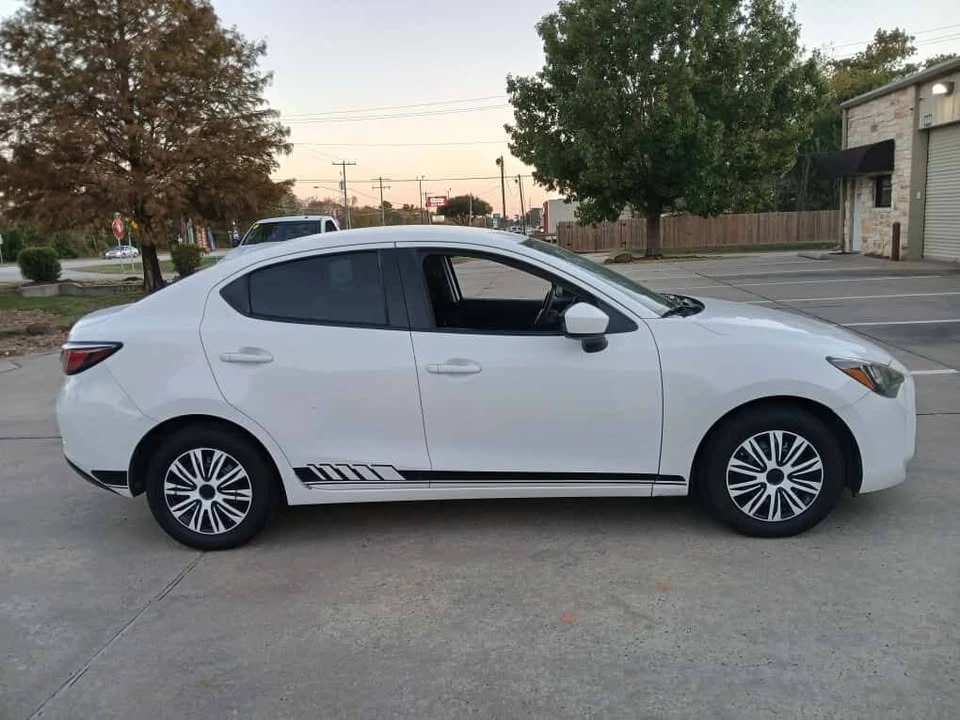 2016 Scion iA - Image 3 of 16