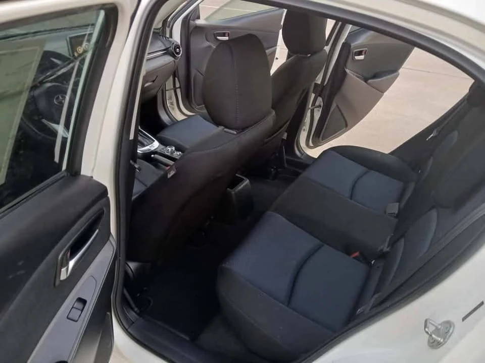 2016 Scion iA - Image 11 of 16