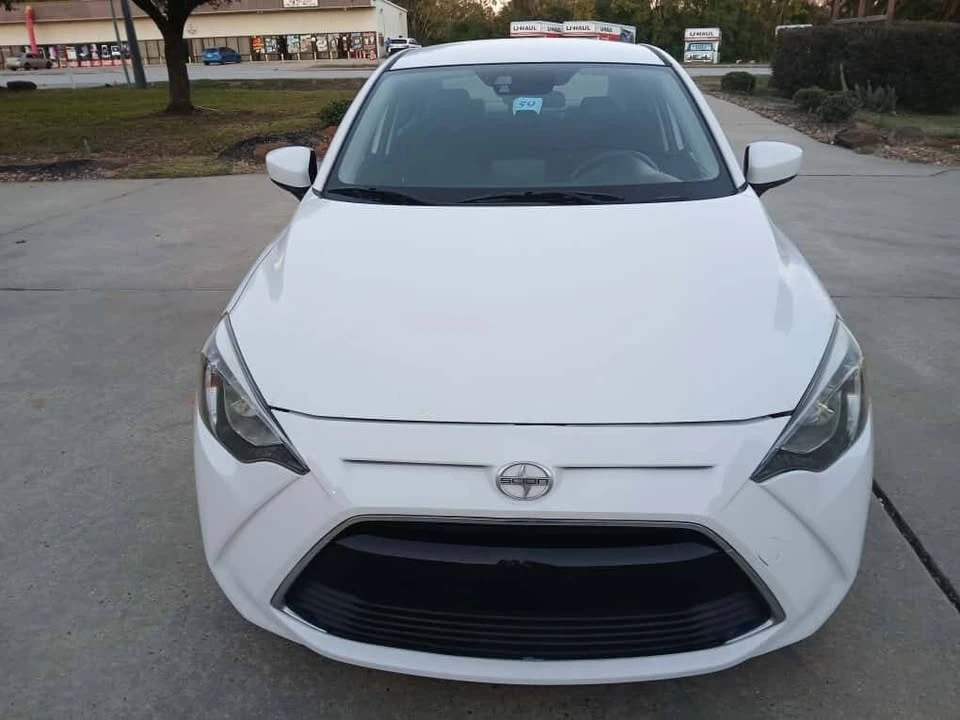 2016 Scion iA - Image 5 of 16