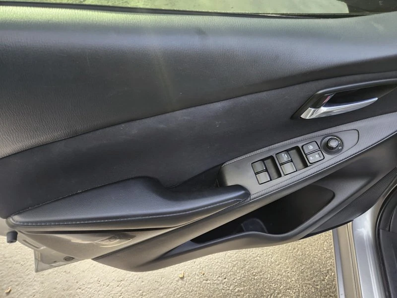 2016 Scion iA - Image 9 of 18