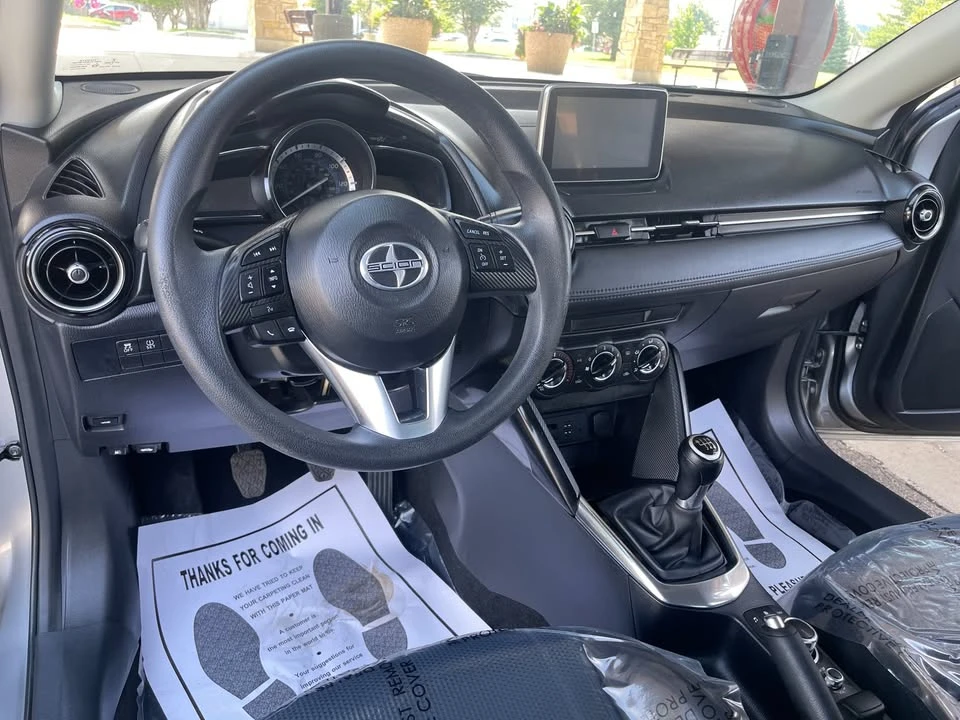 2016 Scion iA - Image 5 of 19
