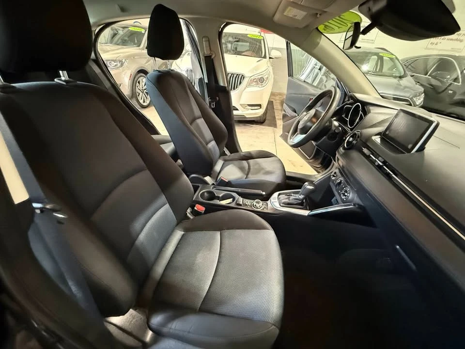 2016 Scion iA - Image 12 of 14