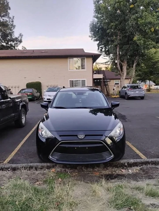 2016 Scion iA - Image 4 of 9