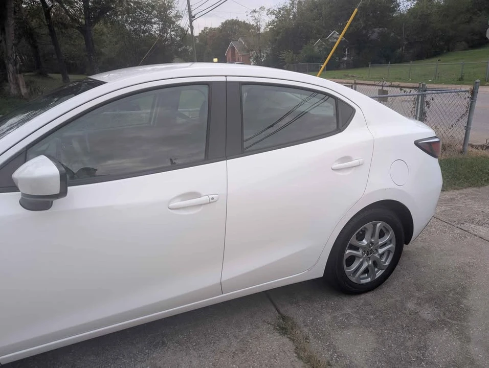 2016 Scion iA - Image 4 of 9
