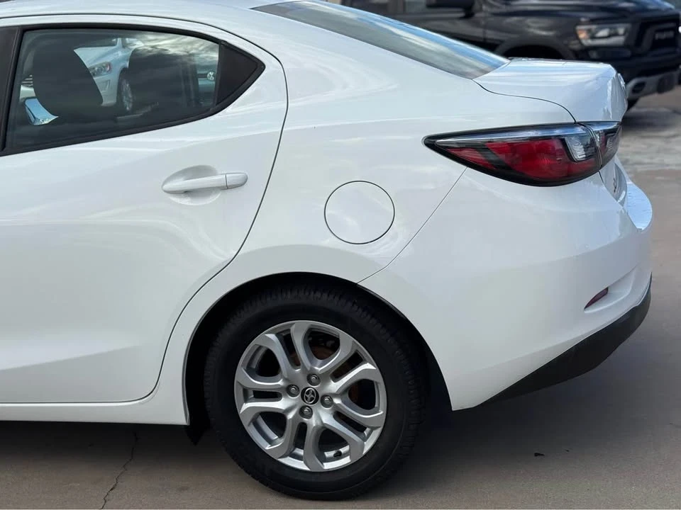 2016 Scion iA - Image 7 of 14