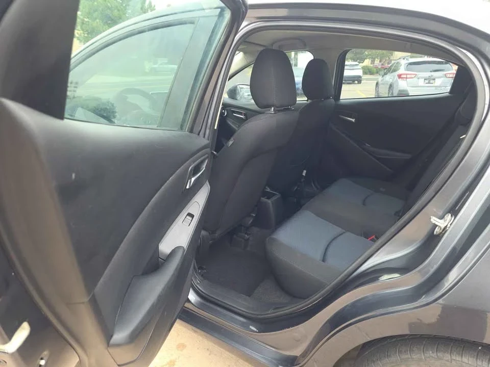 2016 Scion iA - Image 13 of 17